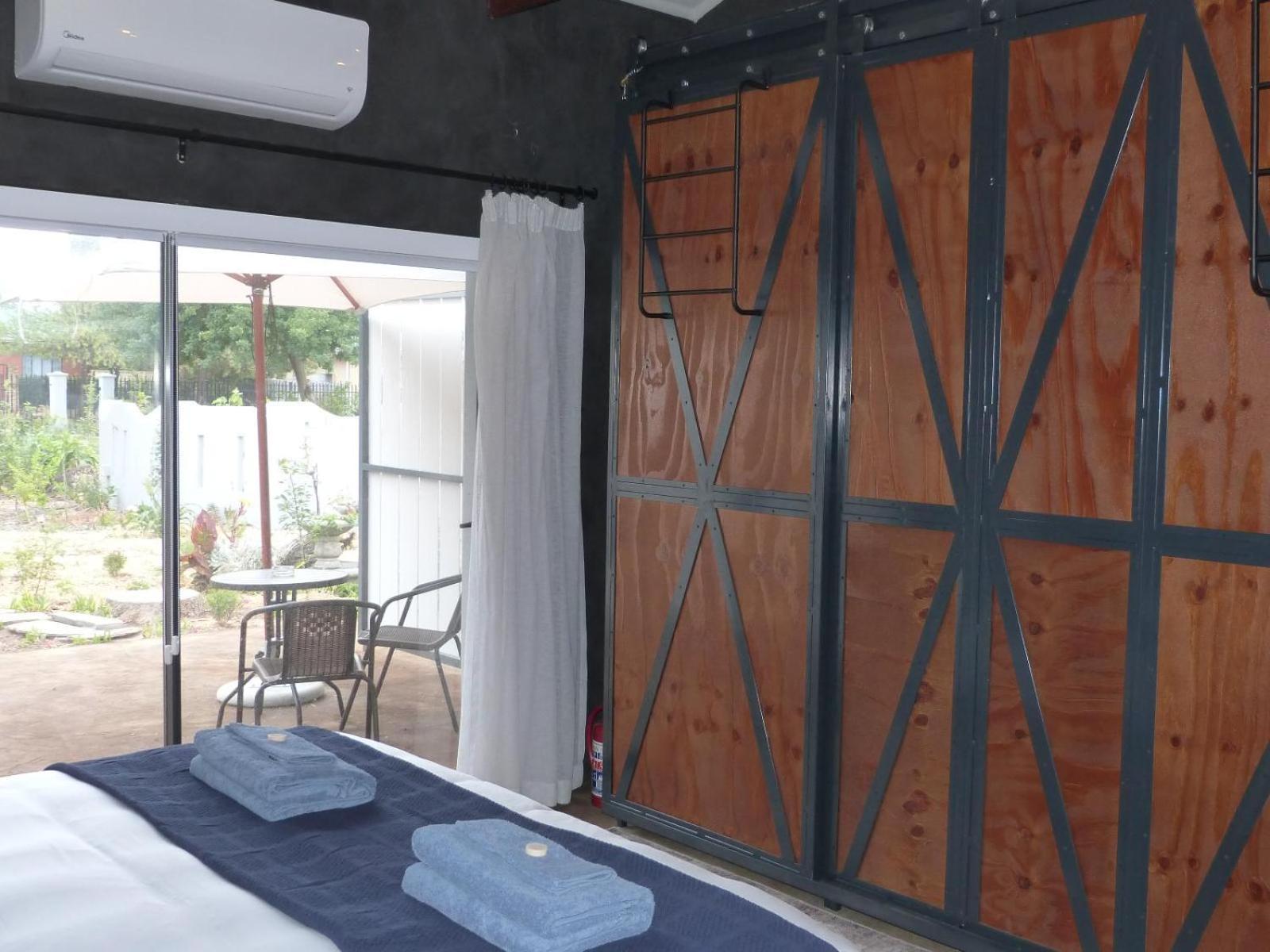 Hannah'S Haven Studio Deluxe - No Loadshedding Apartment Beaufort West Exterior photo